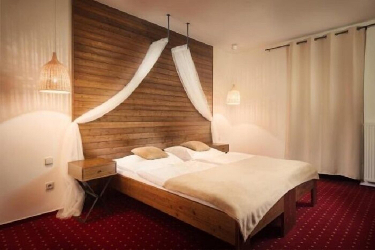 Bedroom 3, Hotel Sharingham, Brno