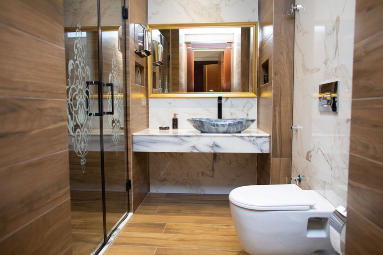 Bathroom 5, GRAND HOTEL BAKU CENTRAL PARK, Baku