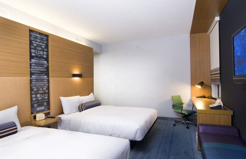 Bedroom 3, Aloft Chesapeake, Chesapeake