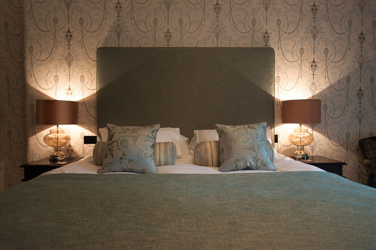 Bedroom 2, No 11, Edinburgh