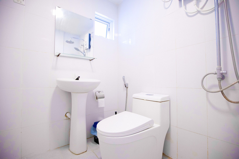 Bathroom, Keyla Inn, Kaafu Atoll