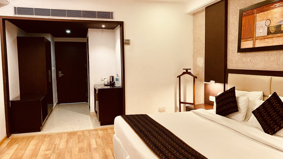 Bedroom 2, hotel Ananya Regency, Udham Singh Nagar