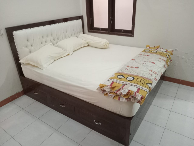 Bedroom 3, Asri Homestay Ponorogo, Ponorogo