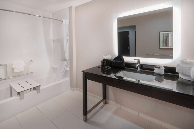 Bathroom 4, Wingate by Wyndham Moab, Grand