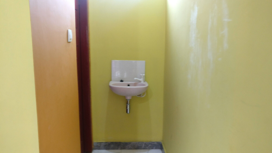 Bedroom 3, Losmen Tut Wuri 2, Bantul