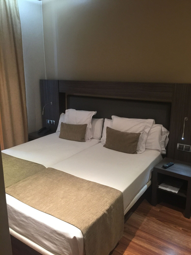 Bedroom 3, Hotel Oasis, Barcelona