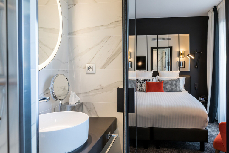 Bathroom 5, Laz' Hotel Spa Urbain Paris, Paris