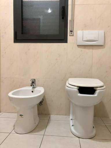 Bathroom 5, Residence Domus, Rimini