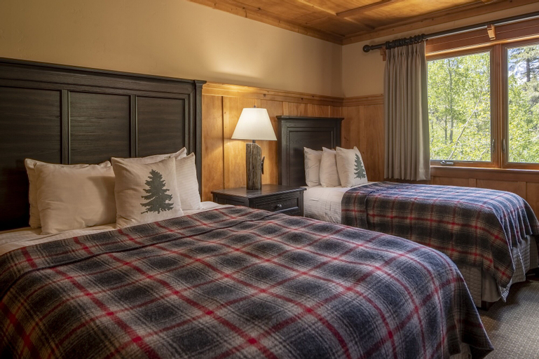 Bedroom 3, Tamarack Lodge and Resort, Mono