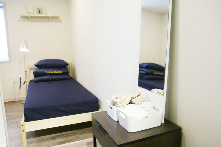 Bedroom 3, Seoul Dalbit Dongdaemun Guesthouse, Jongno