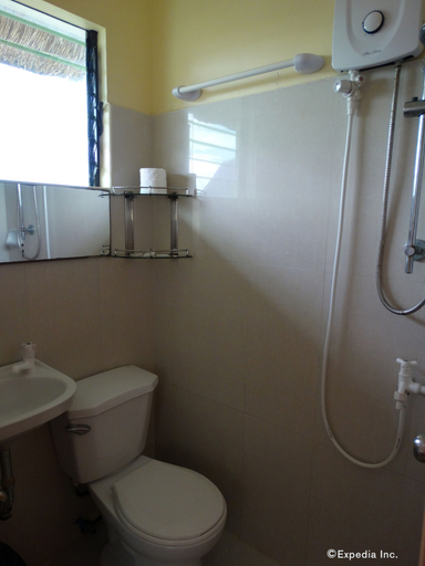 Bathroom 3, Royal Paradise Guesthouse, Panglao