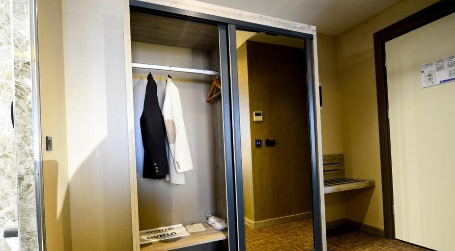 Bedroom 4, Empire Hotel İstanbul, Beylikduzu