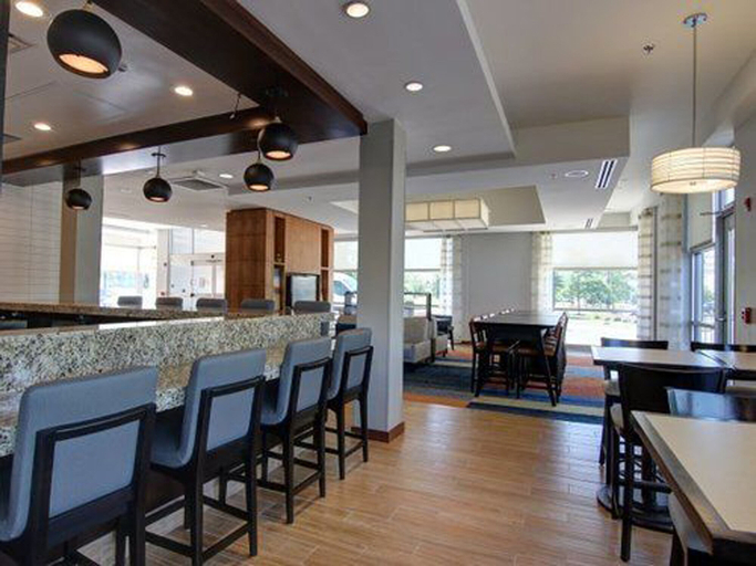 Food & Drinks 5, HYATT house Chicago/Naperville/Warrenville, Dupage