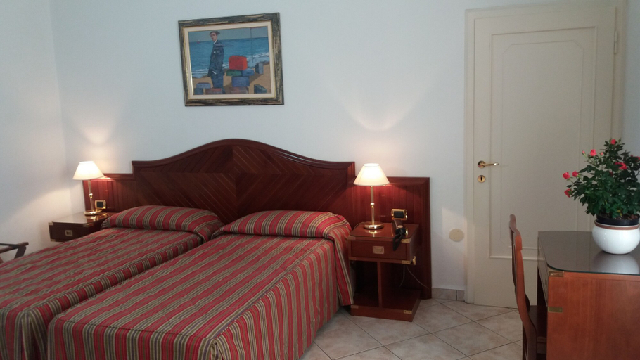 Bedroom 3, Albergo Italia, Livorno
