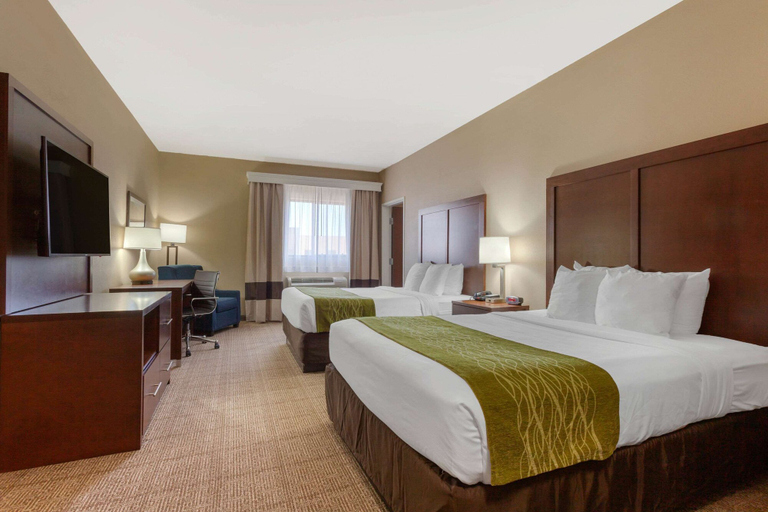 Bedroom 3, Comfort Inn & Suites Page at Lake Powell, Coconino