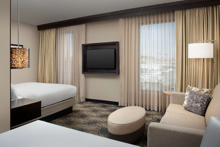 Bedroom 3, Embassy Suites by Hilton Knoxville West, Knox