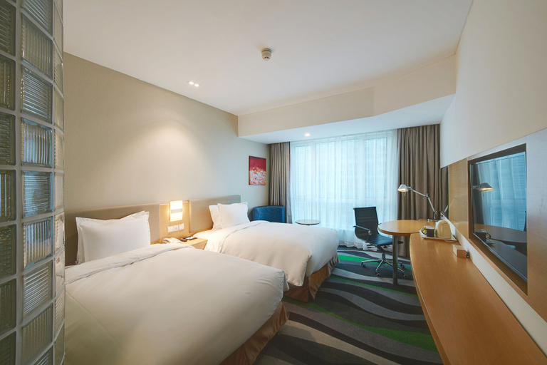 Bedroom 2, Holiday Inn Express TANGSHAN DOWNTOWN by IHG, Tangshan