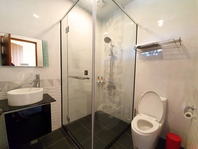 Bathroom 3, Paimei Homestay, Nantou