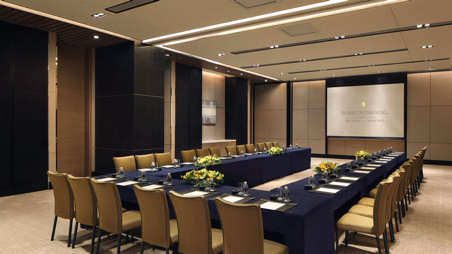 Business Facilities