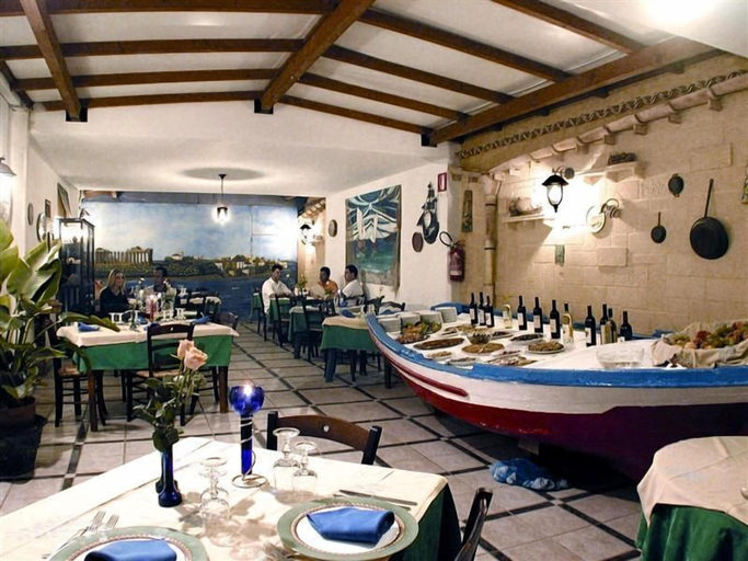 Food & Drinks 4, Hotel Alceste, Trapani