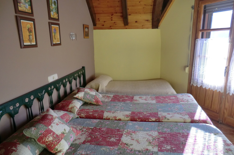 Bedroom 3, Pensión Malida, Lleida