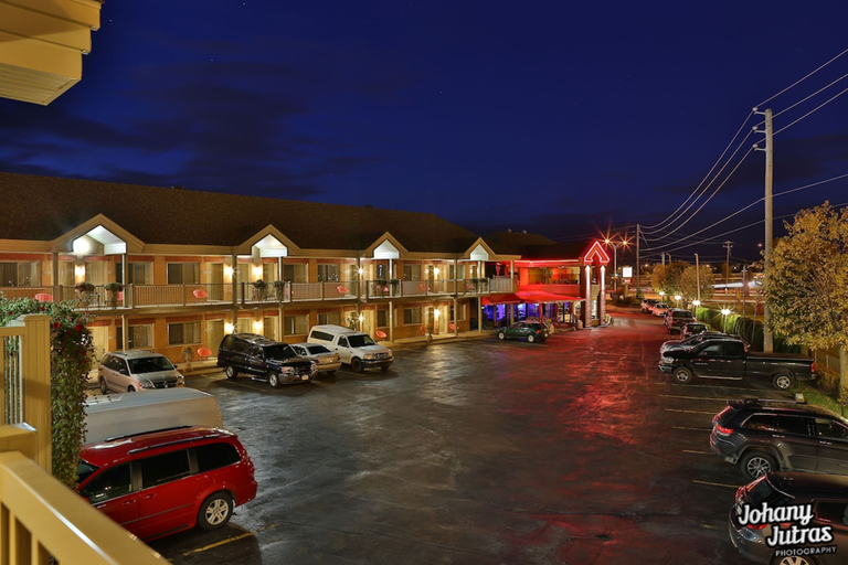 Exterior & Views 2, Hotel-Motel Drummond, Drummond