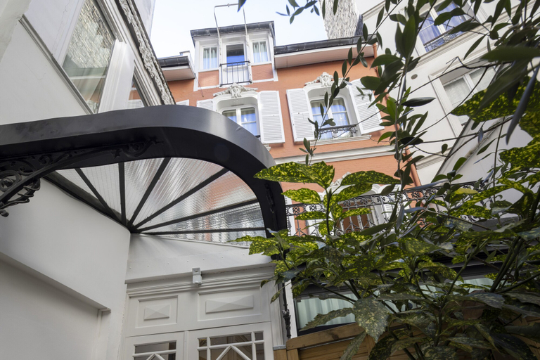 Exterior & Views 2, Yuna Blanche - Serviced Apartments, Paris