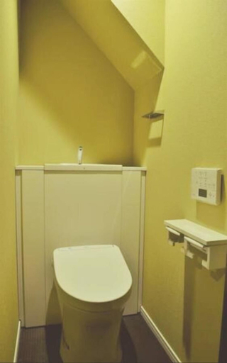 Bathroom 3, Itomori, Takayama