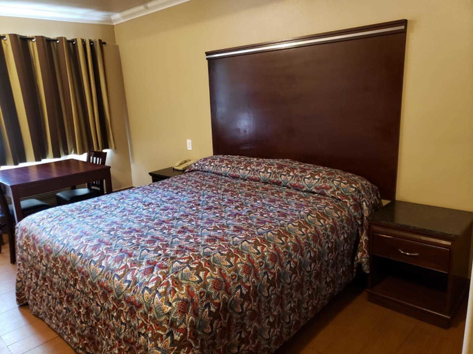 Bedroom 2, Stardust Motel Azusa, Los Angeles