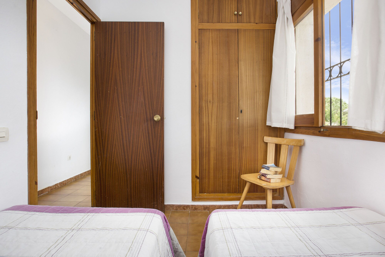Bedroom 2, Villa Montecarlo 36, Girona