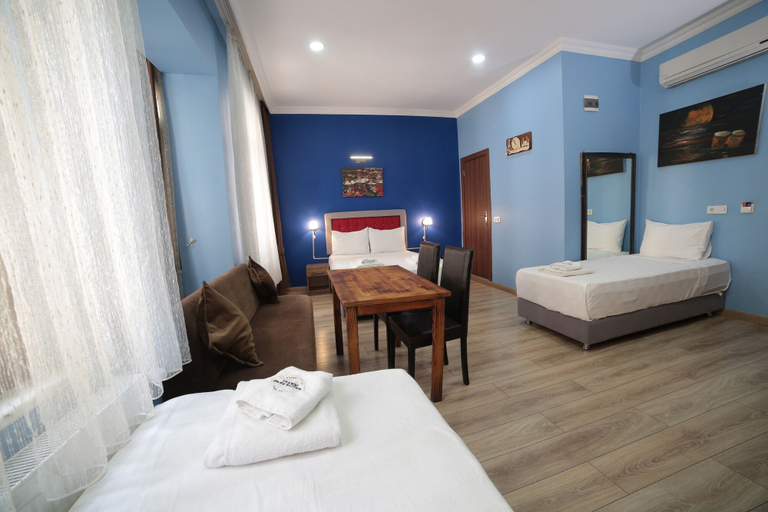 Bedroom 4, Taksim Park, Beyoğlu