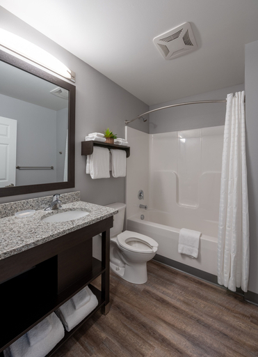 Bathroom 4, Stay APT Suites Alexandria-Fort Belvoir, Fairfax