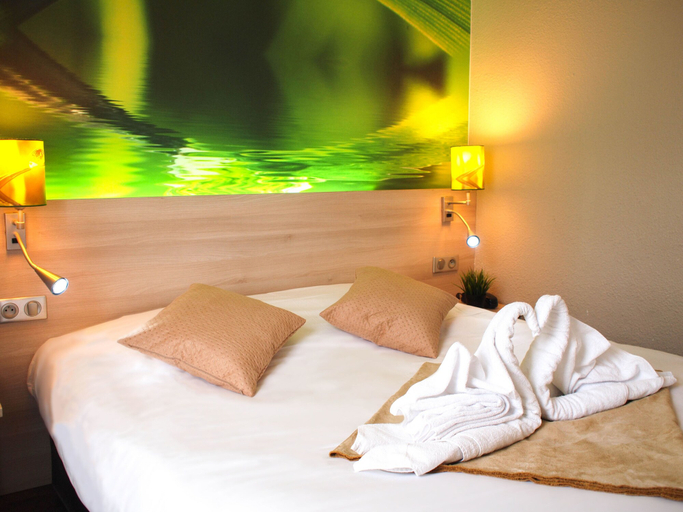 Bedroom 4, Hôtel Inn Design & Restaurant Montargis, Loiret
