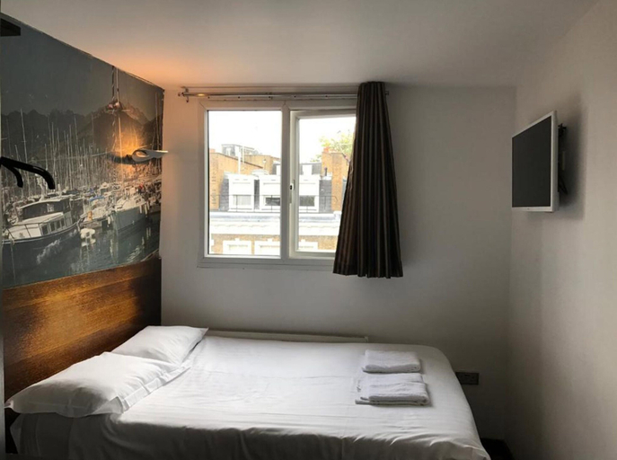 Bedroom 3, Exhibition Court Hotel 4, London