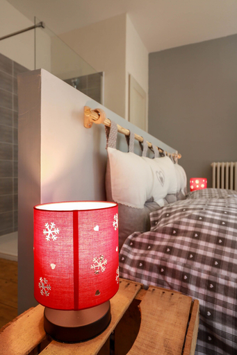 Bedroom 3, Domaine des 3 Marmottes, Haute-Garonne