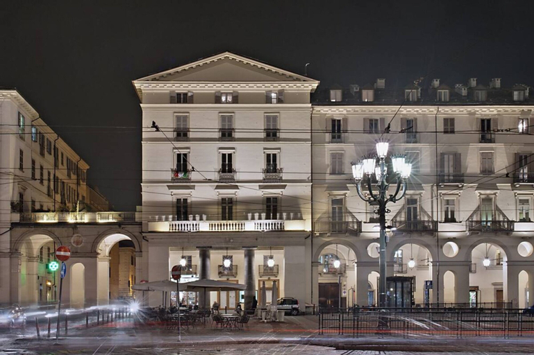 Exterior & Views 2, Piazza Vittorio Suites, Torino