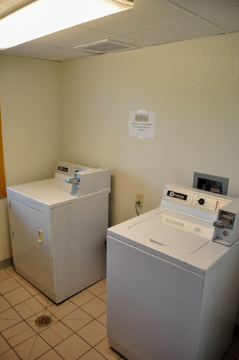 Bathroom 4, AmericInn by Wyndham Clear Lake, Cerro Gordo