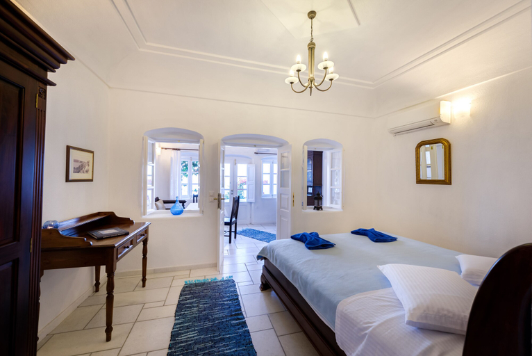 Bedroom 4, Chelidonia Traditional Villas, South Aegean