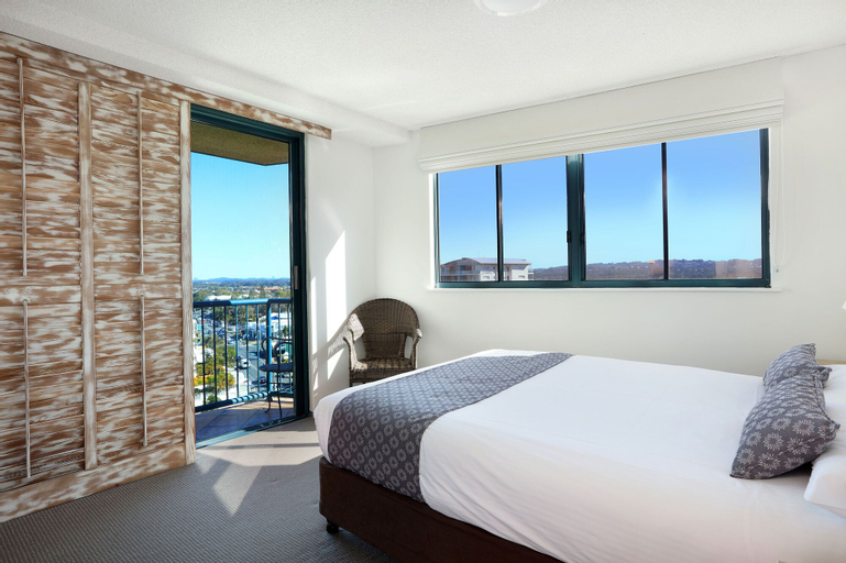Bedroom 4, Peninsular Beachfront Resort, Maroochy - Mooloolaba