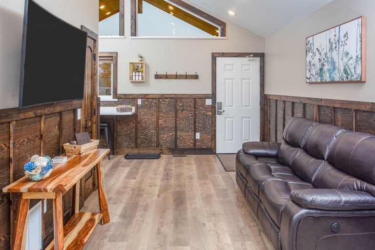Others 4, Alaska Back Country Cottages, Matanuska-Susitna