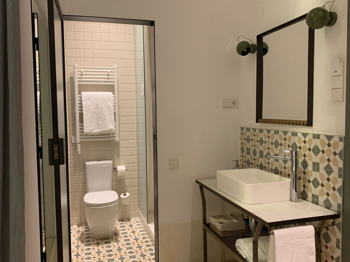 Bathroom 5, Casa Mathilda, Barcelona