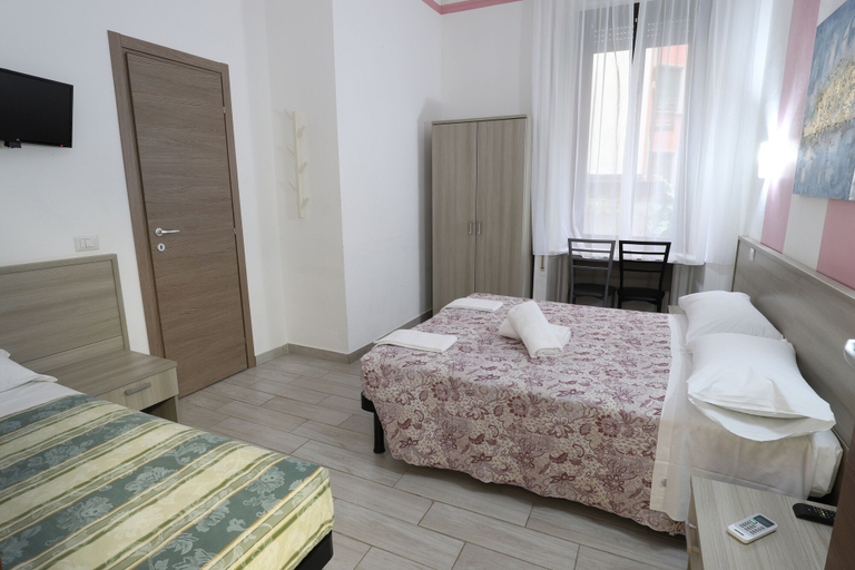 Bedroom 4, Hotel Leonardo da Vinci, Milano