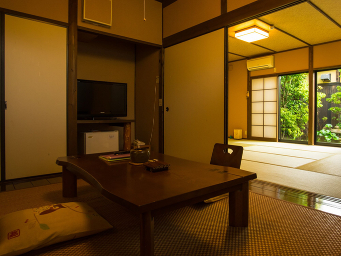 Bedroom 4, Yurari Rokumyo, Yufu
