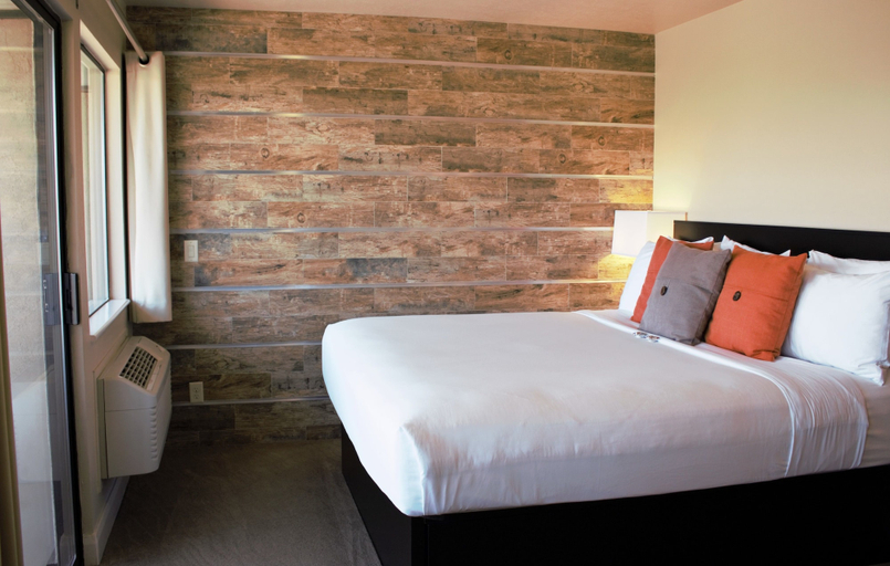 Bedroom 4, Inn on the Cliff, Washington