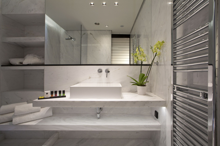 Bathroom 5, MET34 Athens, Attica