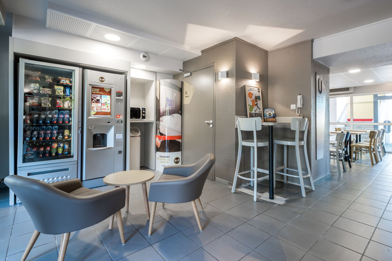 Food & Drinks 5, B&B HOTEL Rouen Saint-Etienne-du-Rouvray, Seine-Maritime