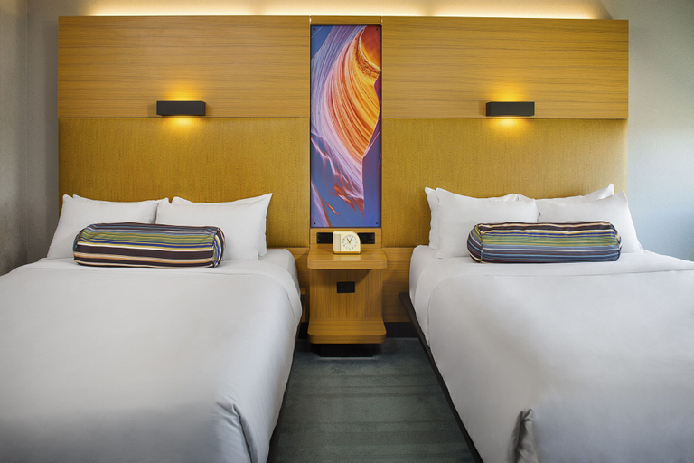 Bedroom 4, Aloft by Marriott Tucson University, Pima