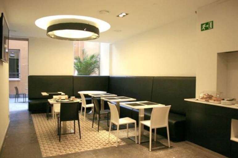 Food & Drinks 5, Dalia Ramblas, Barcelona