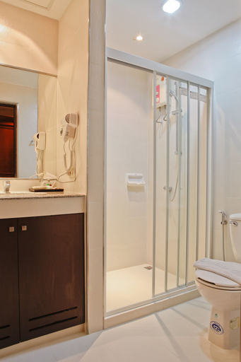 Bathroom 4, Inn House Hotel, Pattaya