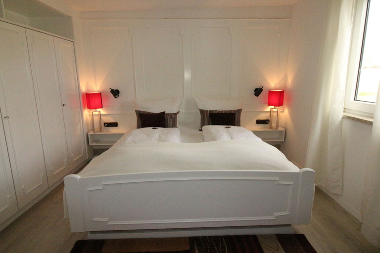 Bedroom 3, Aparthotel Paradies, Fulda